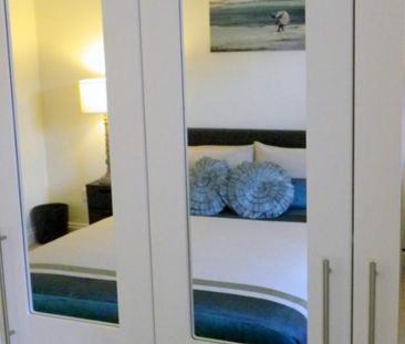 Lancaster Drive, Isle of Dogs, E14 - Photo 3