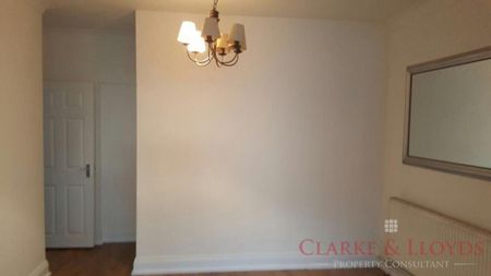 6 bedroom terraced house to rent - Photo 5