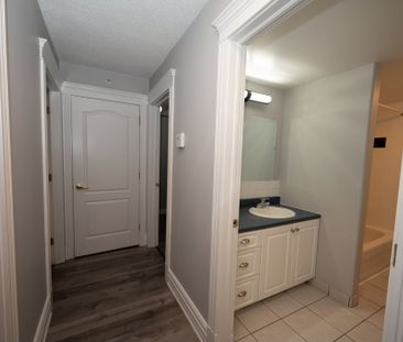 Barrington Terrace - Photo 5