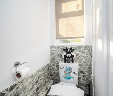 3 Bed Terraced House, Woodside Road, NG9 - Photo 4