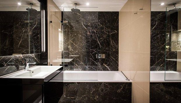 3 bedroom flat to rent - Photo 1