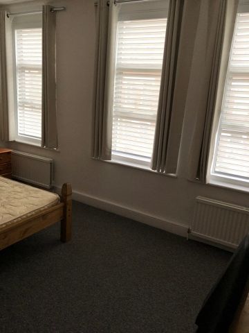 1 Bed Flat, Northlands Street, SE5 - Photo 4