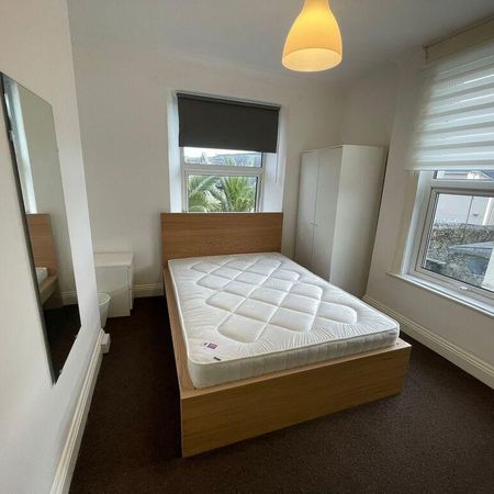 6 bedroom house share to rent - Photo 3