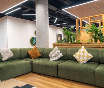 3 Bed Apartment - Photo 1