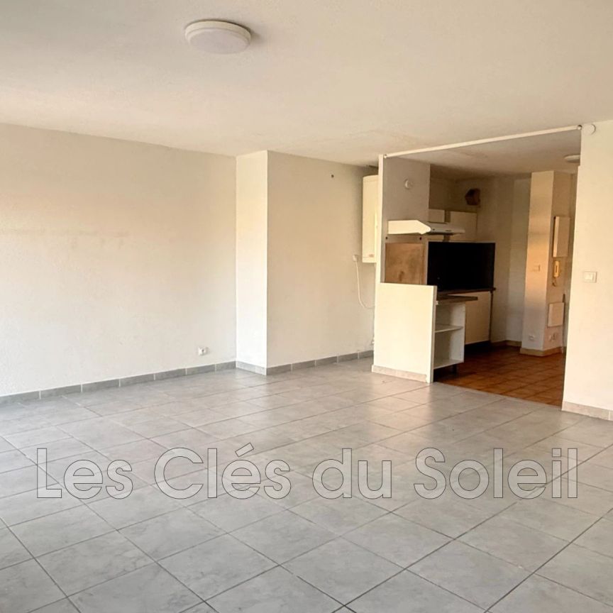 Location studio t1 studio 36 m² La Valette-du-Var - Photo 1