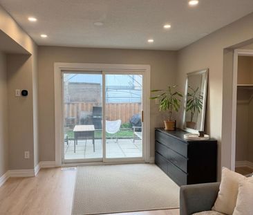 For Lease - 5 Haida Square, Brampton, Ontario - Photo 2