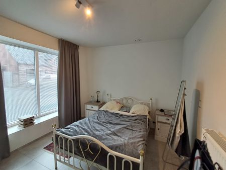 Mooi gelijkvloers appartement op centrale ligging. - Photo 5