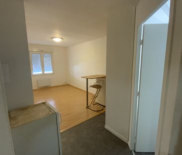 Location Appartement 1 pièce 19m² EVREUX 27000 - Photo 1