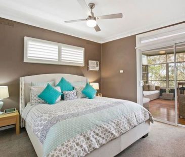 15 Johnson Street, Kotara NSW 2289 - Photo 2