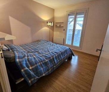 Location Appartement 3 pièces 54m² CARRIERES SOUS POISSY 78955 - Photo 3