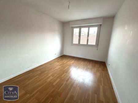 Location Appartement 3 pièces 83m² ST ETIENNE 42000 - Photo 5