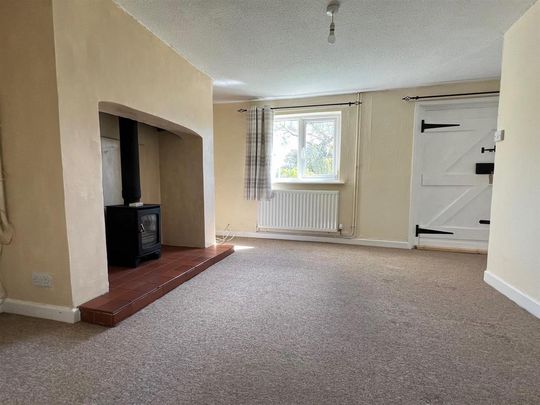 2 bedroom cottage to rent - Photo 1