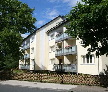 Junges Wohnen im urgemütlichen Dachgeschoß! - Photo 5