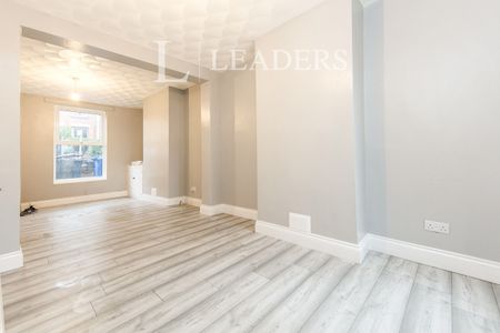 2 bedroom house to rent Bulwer Road, Ipswich, IP1 - Photo 2
