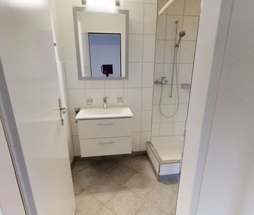 ZENTRALE 4.5 Zimmer-Wohnung Wohnung in Uzwil - Photo 2