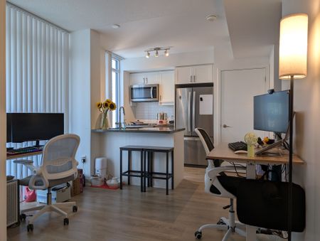 For Lease - 50 Wellesley Street Unit# 1801, Toronto, Ontario - Photo 3