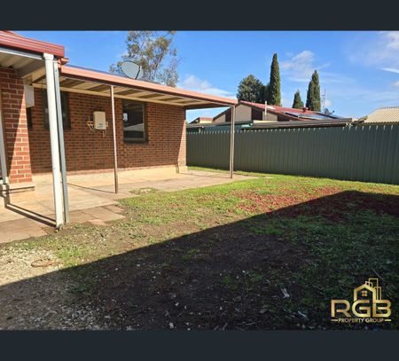 25 Aruma Crescent, Munno Para, SA 5115 - Photo 3
