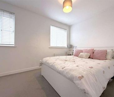 Greenfields Drive, Newport, Shropshire, TF10 - Photo 6