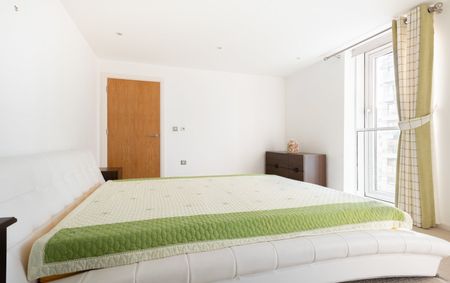 2 Bed Flat, Ability Place, E14 - Photo 4