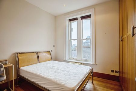 2 Bed Flat, Town Hall Chambers, SE1 - Photo 4