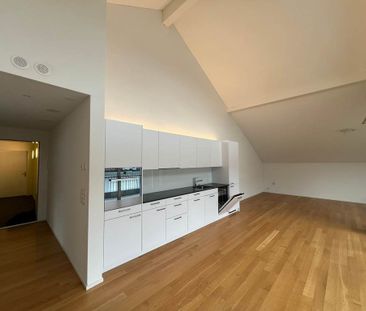 2.5 Zimmer, 73 m², 2. Stock - Photo 1