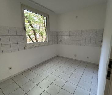 Einzugsbereite Wohnung in Monheim für bis zu 2 Personen mit großzüg... - Photo 3