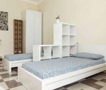 Via degli Imbriani, Milan, Lombardy 20158 - Photo 1