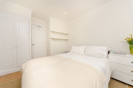 Ashburnham Road, Chelsea, London, SW10 flat to rent - Photo 2