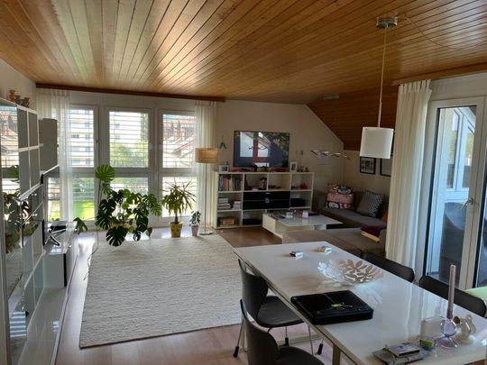 Hel­le, teil­sa­nier­te Fa­mi­li­en­woh­nung nä­he Au­to­bahn­an­schluss - Photo 1