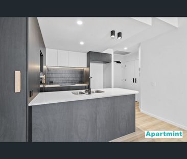 1401/10 Flora Street, Stones Corner, Qld 4120 - Photo 6