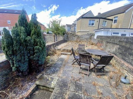 3 bedroom house to rent - Photo 2