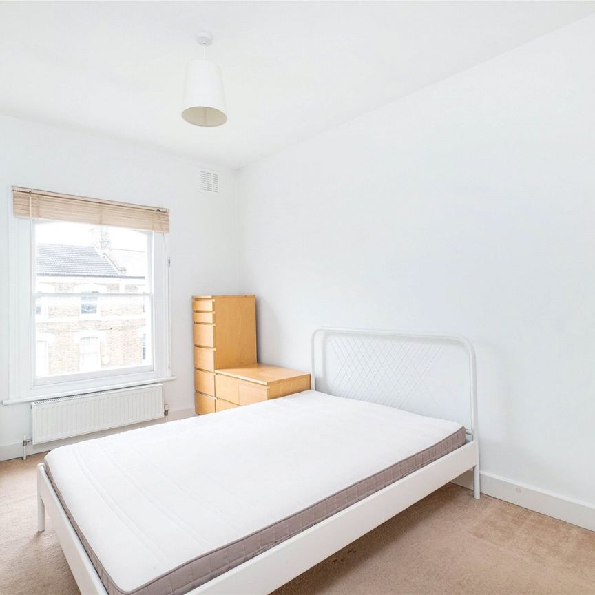 Ferndale Road, Clapham, SW4 - Photo 1