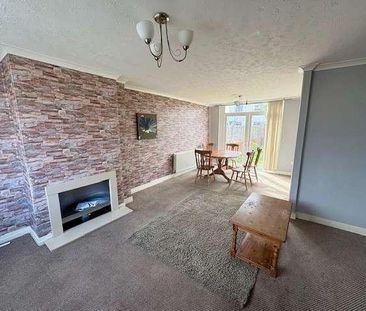 Glenfield Road, Longbenton, Newcastle Upon Tyne, NE12 - Photo 3