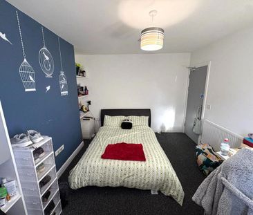 5 bedroom terraced house to rent - Photo 2