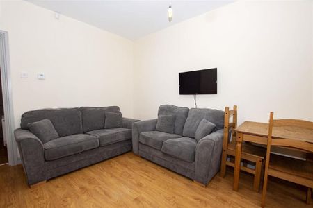 5 bedroom house to rent - Photo 3