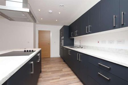 Johanna House, Mulberry Park, Bath, BA2 - Photo 4