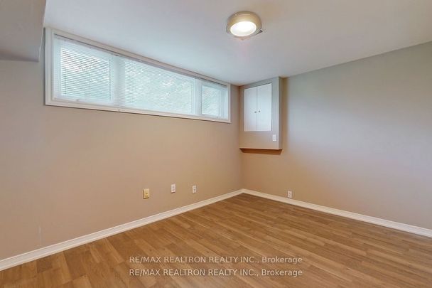 For Lease - 75 Millard Avenue Unit# Basement, Newmarket, Ontario - Photo 1
