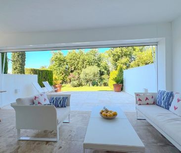 2 Bedroom Townhouse For Rent in Nueva Andalucía, Málaga - Photo 3