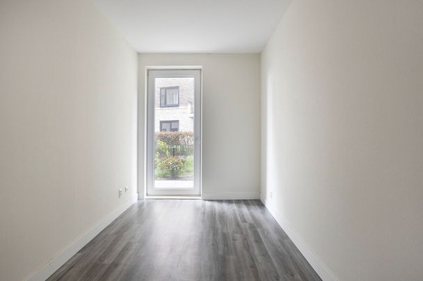 Appartement te huur: 1e Lulofsdwarsstraat 16-B 2521 AZ Den Haag - Foto 1
