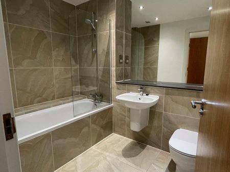 2 bedroom apartment to rent - Photo 2