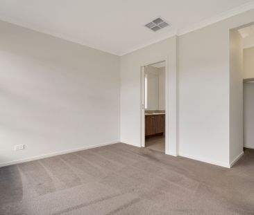 Low Maintenance Family Home - Photo 5