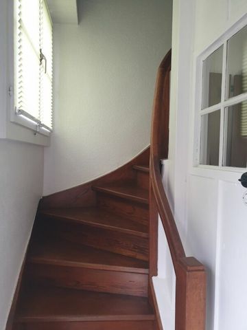 Charming 2-room apartment furnished in Gals - Photo 2