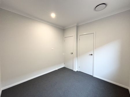 Home For Rent - Photo 4