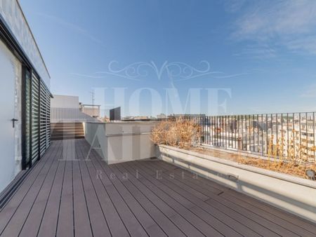 2 room luxury Apartment for rent in Lisbon - Photo 2