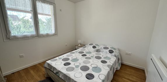 Location Appartement 1 pièce 9m² CHOISY LE ROI 94600 - Photo 2