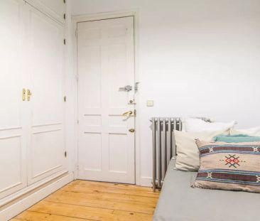 Room in a shared 6-bedroom apartment for rent in Embajadores, Madri... - Foto 4