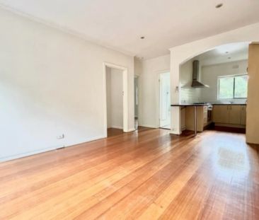 Great property in perfect location. - Photo 1