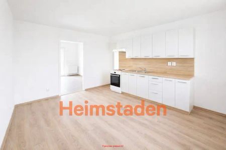 Pronájem bytu 2+1 48 m - Fotografie 2