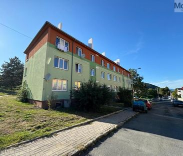 Pronájem bytu 2+1 55 m2 - Photo 1