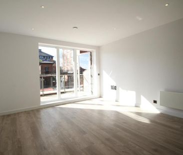 1 bedroom flat to rent - Photo 6